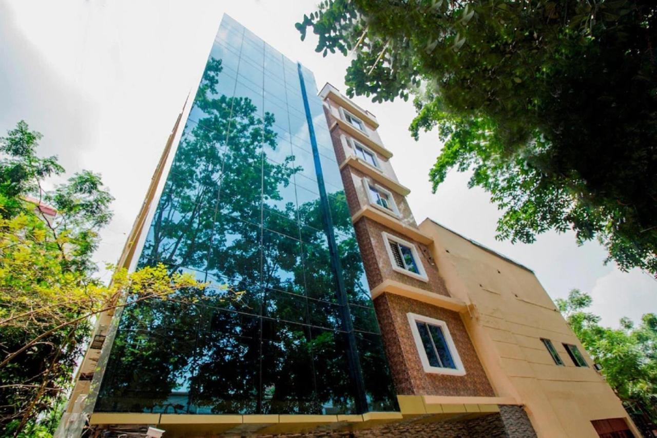 Hotel Gulshan Lake View Dhaka Esterno foto