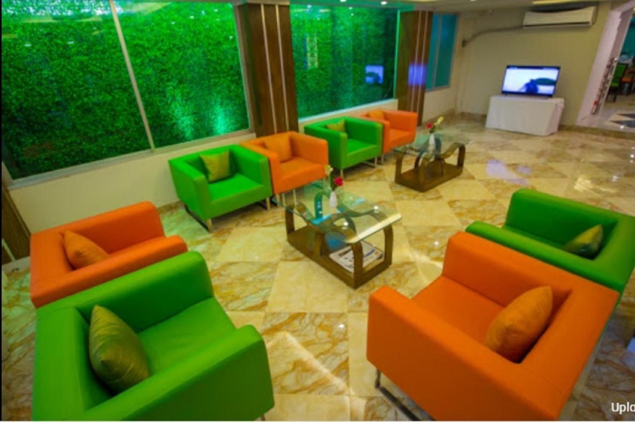 Hotel Gulshan Lake View Dhaka Esterno foto