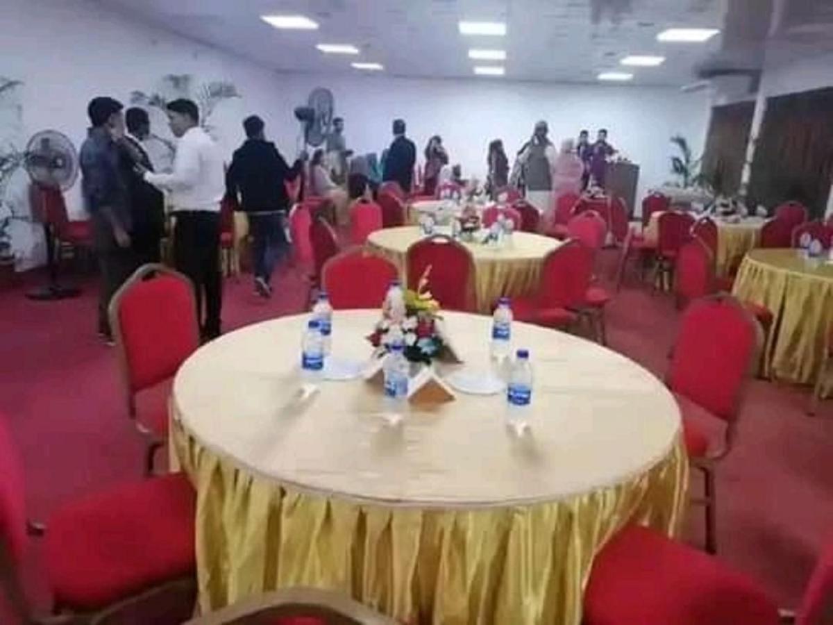 Hotel Gulshan Lake View Dhaka Esterno foto