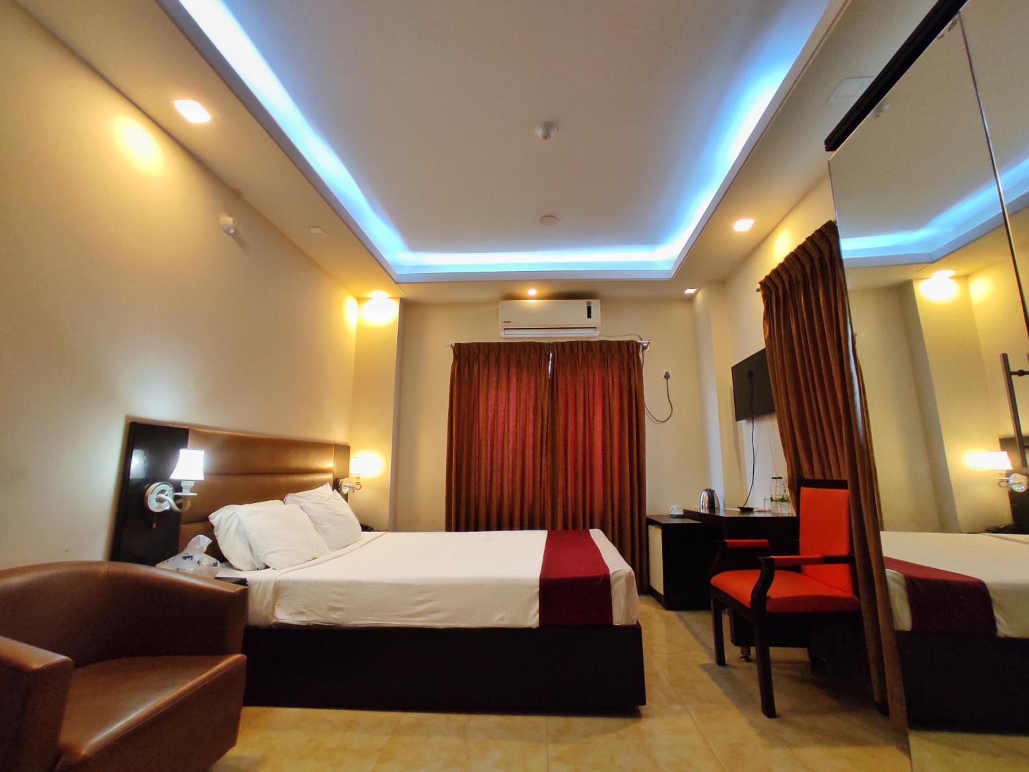Hotel Gulshan Lake View Dhaka Esterno foto